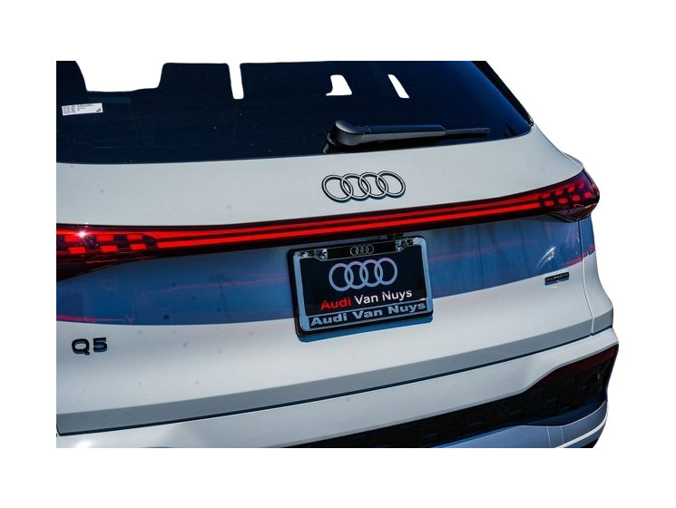 Thumbnail: 2025 Audi Q5 - 23