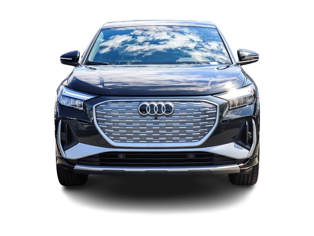 Thumbnail: 2023 Audi Q4 e-tron - 19