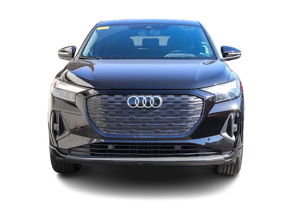 Thumbnail: 2024 Audi Q4 e-tron - 9