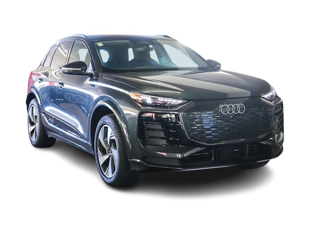 Thumbnail: 2025 Audi Q6 e-tron - 9