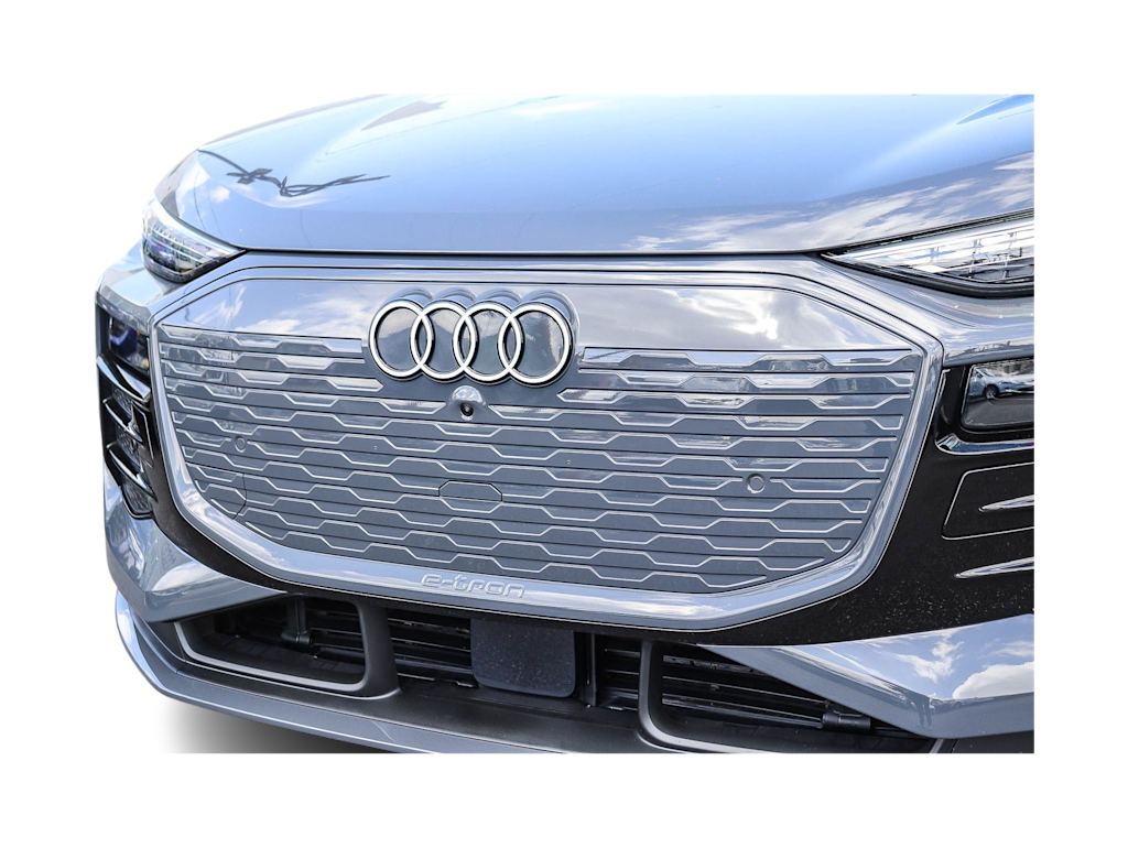 Thumbnail: 2025 Audi Q6 e-tron - 19