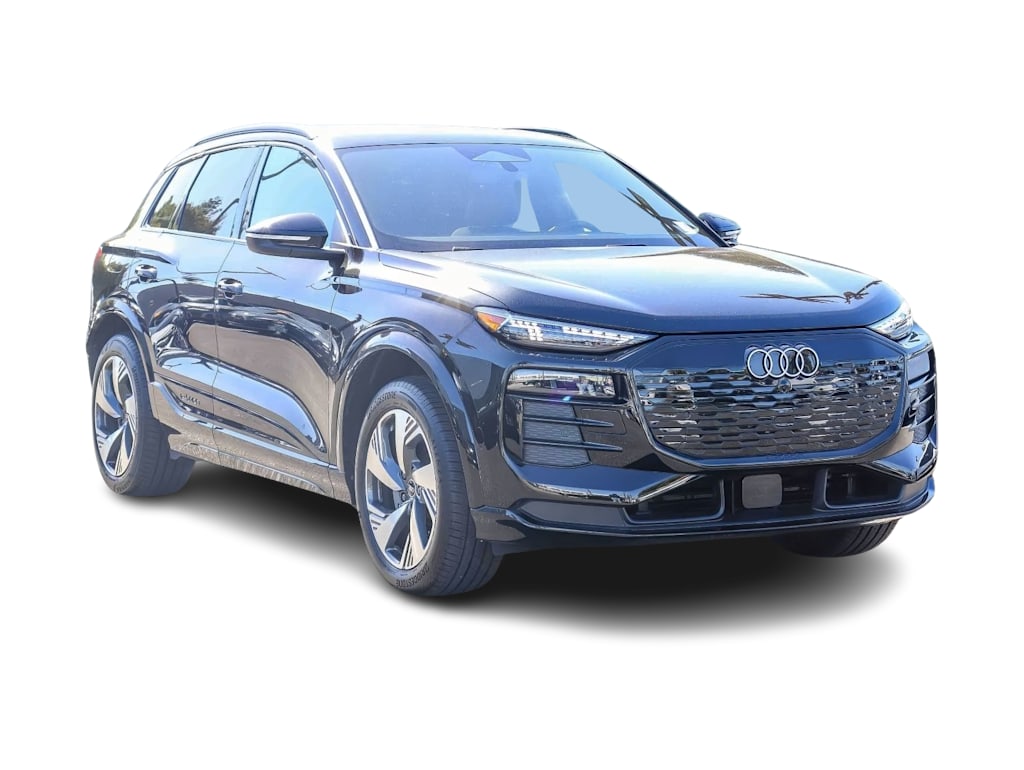 Thumbnail: 2025 Audi Q6 e-tron - 15