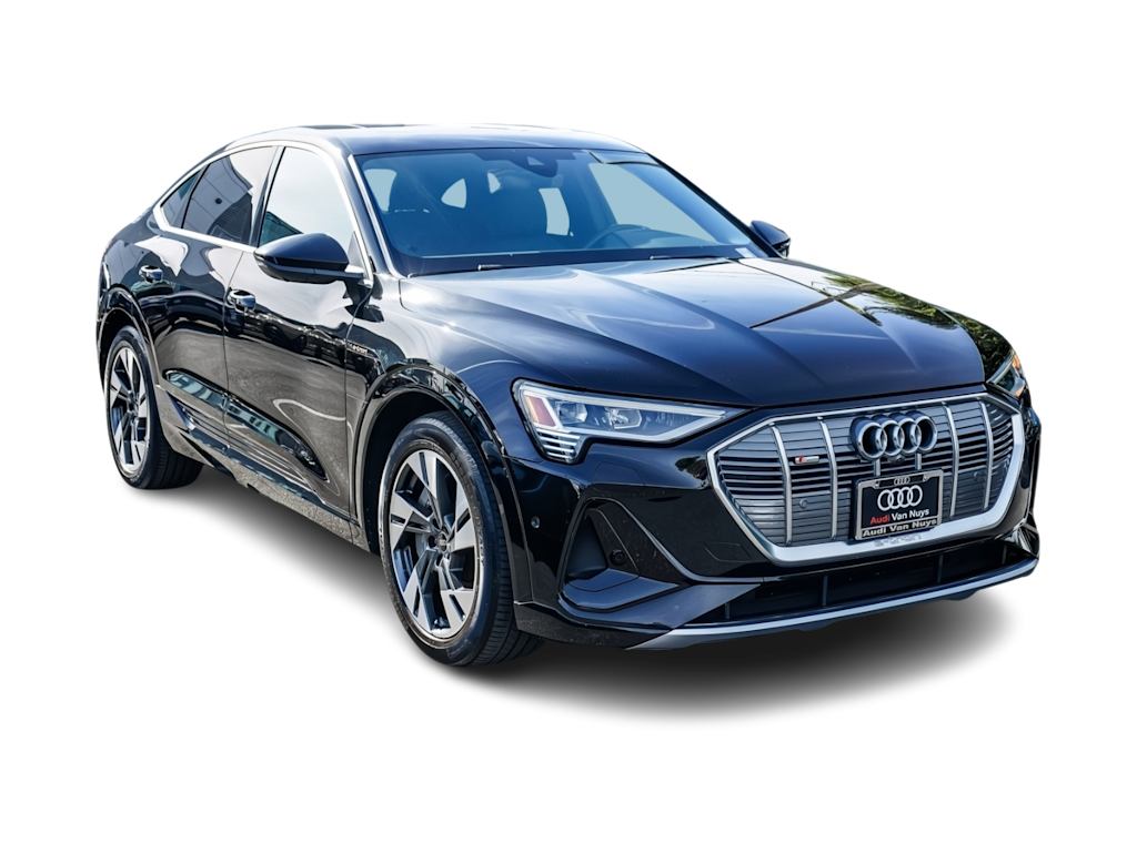 Thumbnail: 2023 Audi e-tron - 20