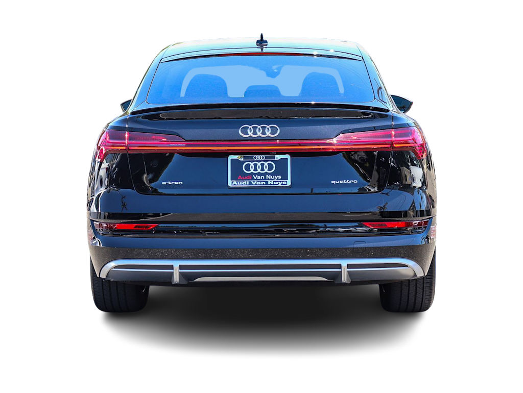 Thumbnail: 2023 Audi e-tron - 4