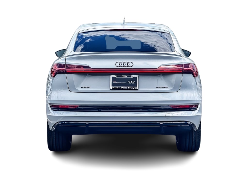 Thumbnail: 2023 Audi e-tron - 4