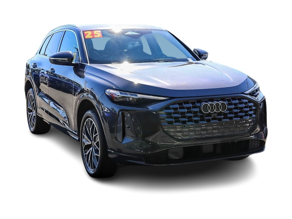 Thumbnail: 2025 Audi Q5 - 18