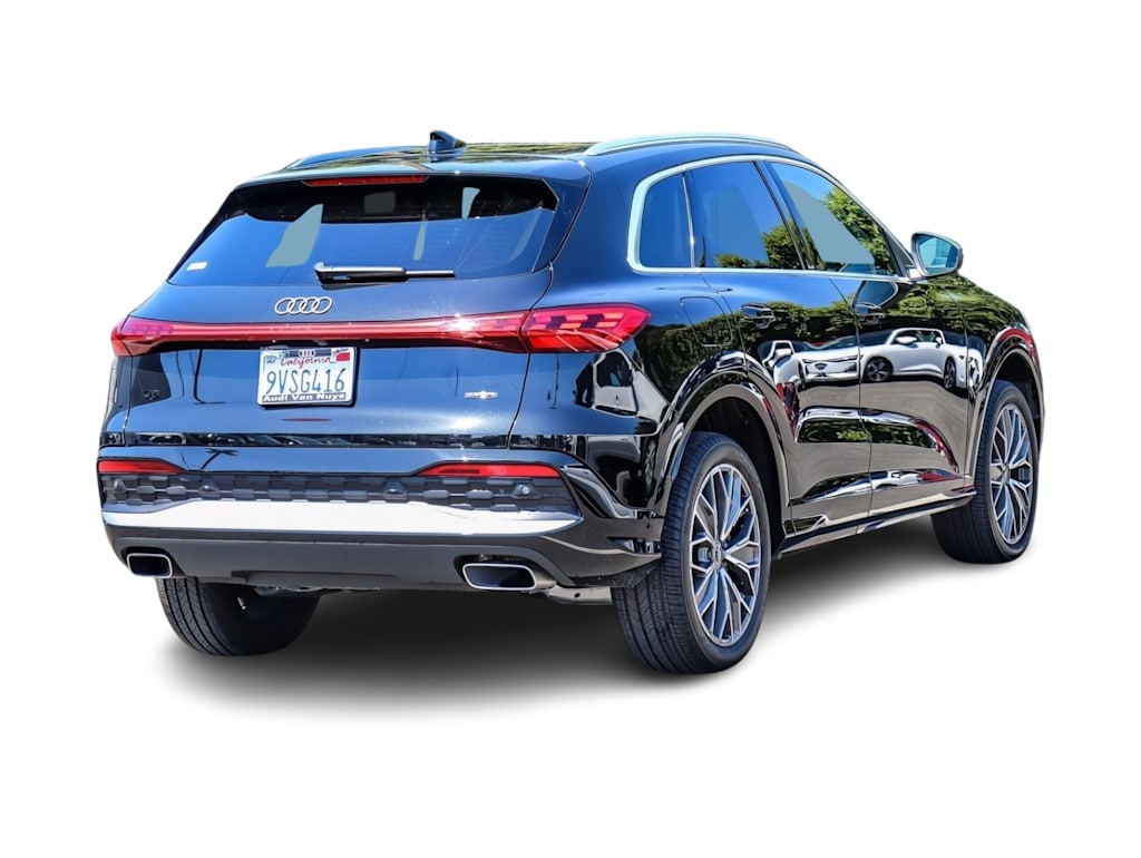 Thumbnail: 2025 Audi Q5 - 16