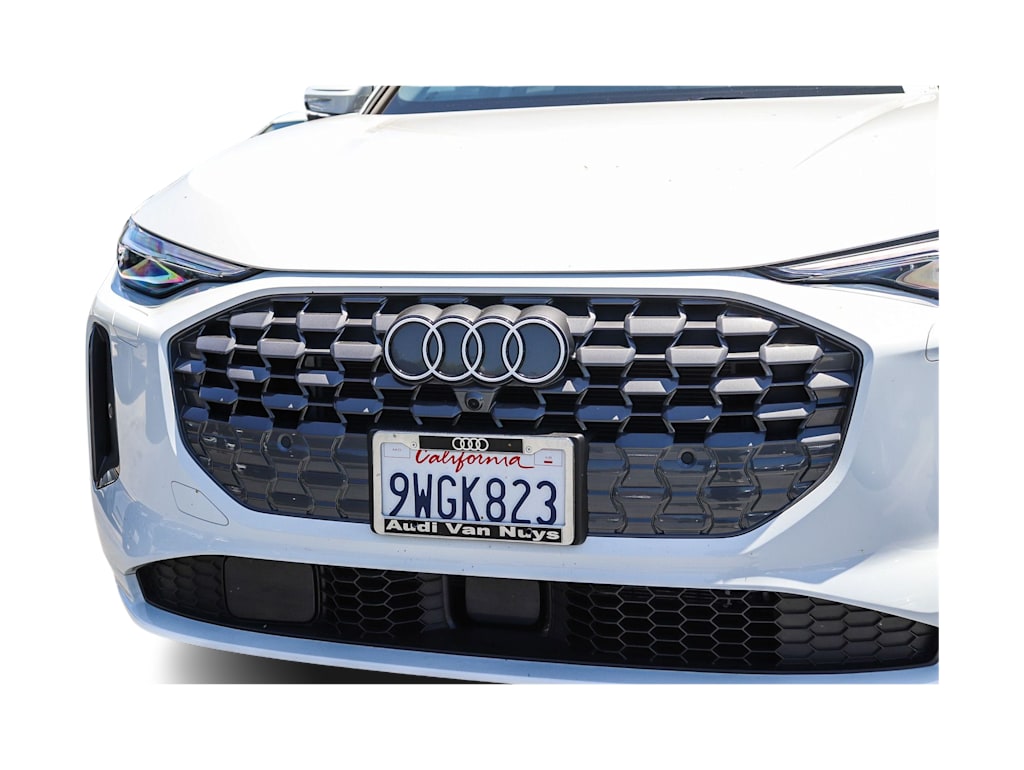 Thumbnail: 2025 Audi Q5 - 10