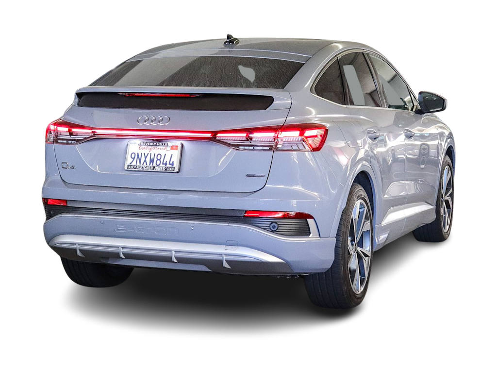 Thumbnail: 2024 Audi Q4 e-tron - 7