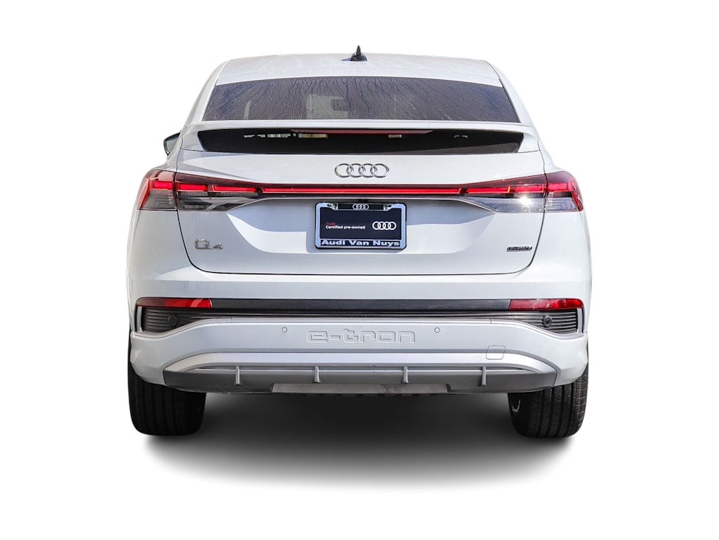 Thumbnail: 2023 Audi Q4 e-tron - 3