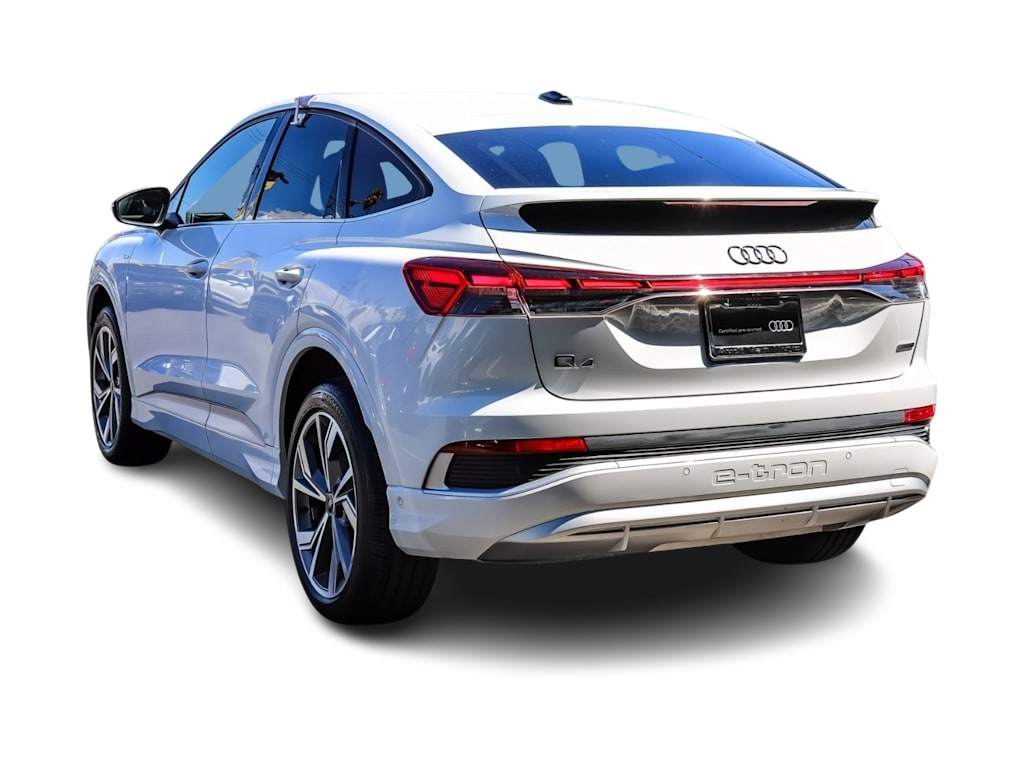 Thumbnail: 2023 Audi Q4 e-tron - 3