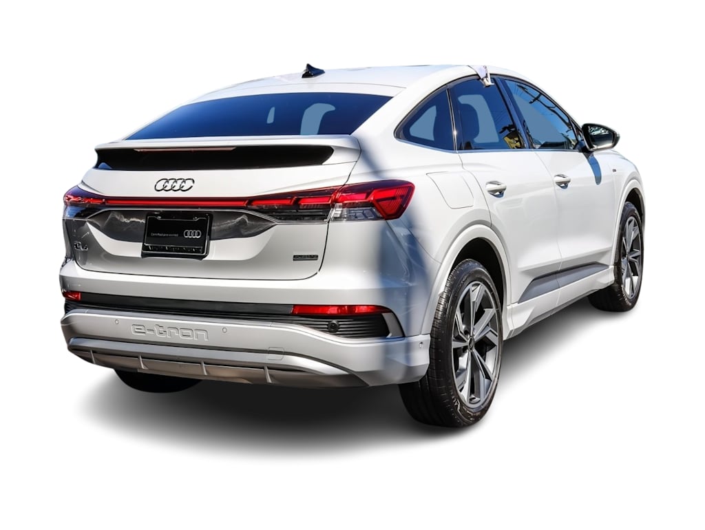 Thumbnail: 2023 Audi Q4 e-tron - 17