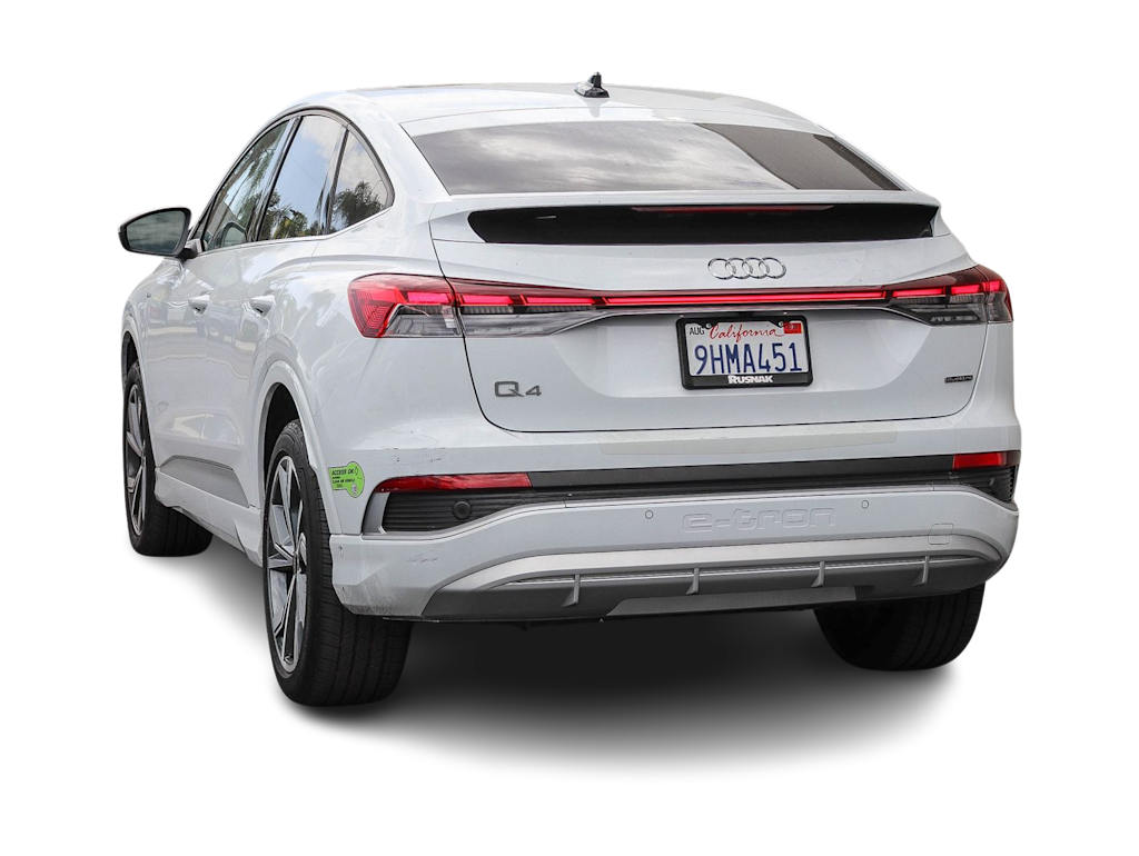Thumbnail: 2023 Audi Q4 e-tron - 2