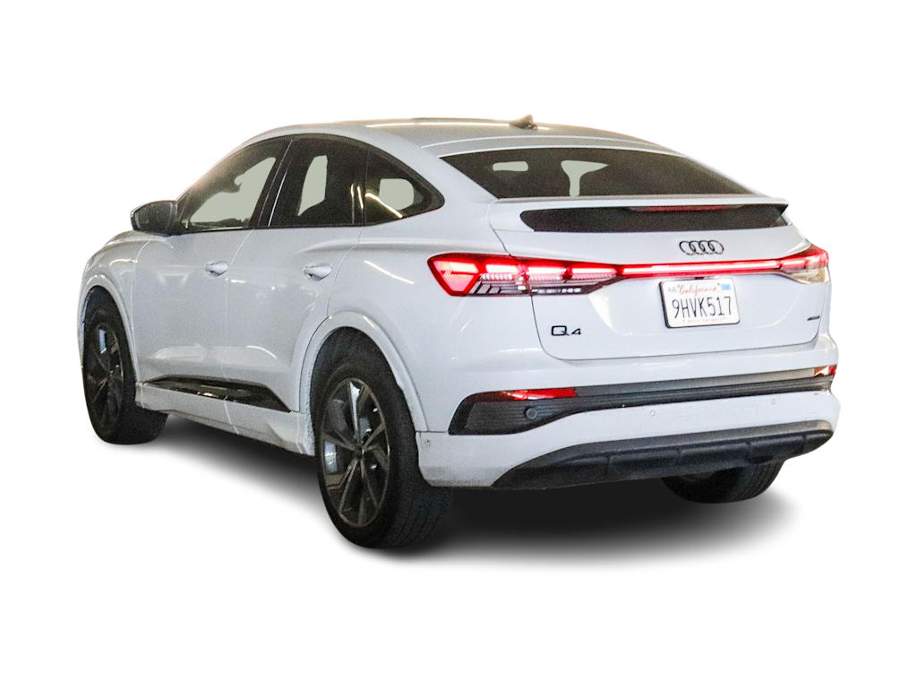Thumbnail: 2023 Audi Q4 e-tron - 2