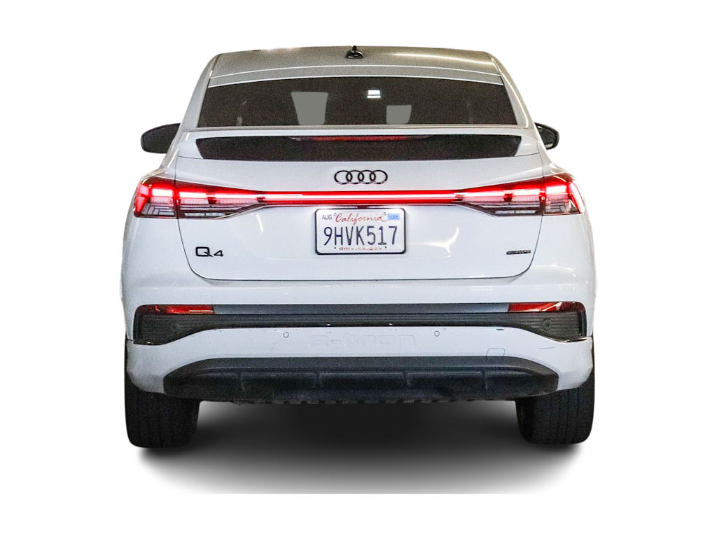 Thumbnail: 2023 Audi Q4 e-tron - 3