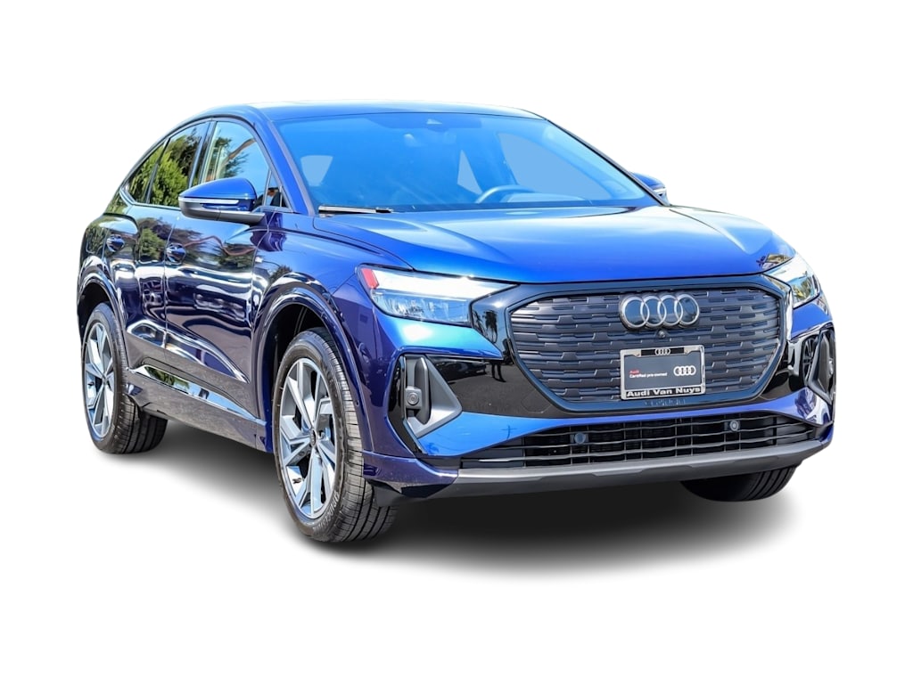 Thumbnail: 2023 Audi Q4 e-tron - 17