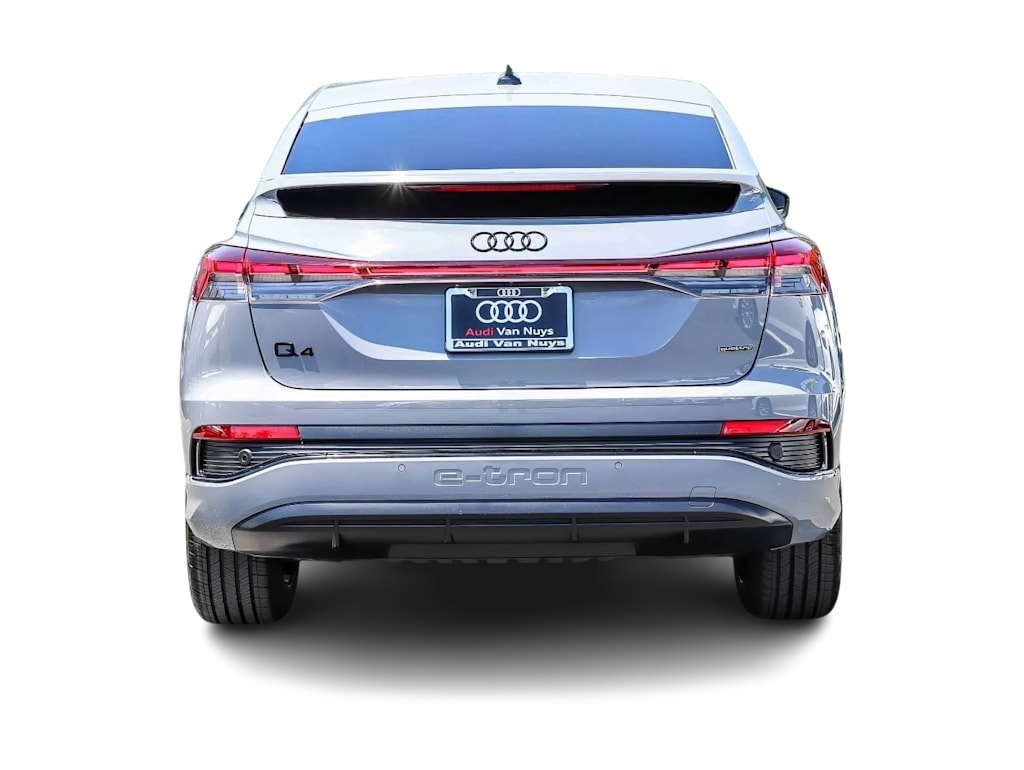 Thumbnail: 2023 Audi Q4 e-tron - 4