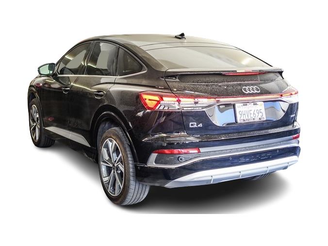 Thumbnail: 2023 Audi Q4 e-tron - 2