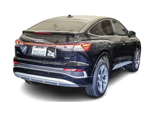 Thumbnail: 2023 Audi Q4 e-tron - 7