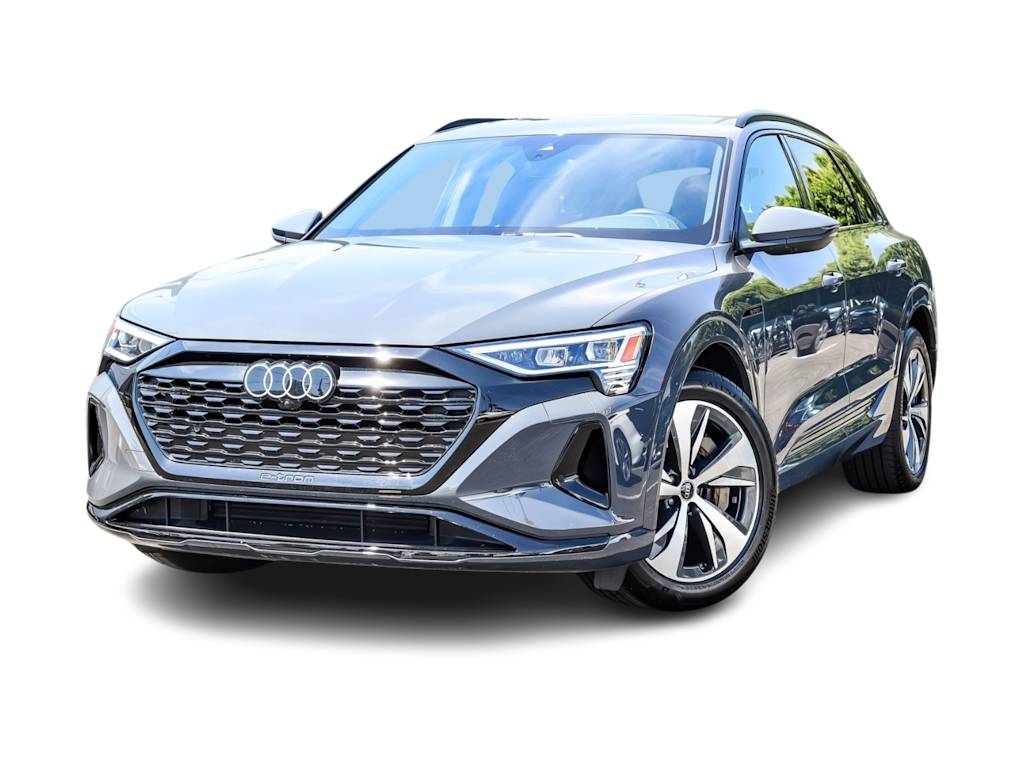 Thumbnail: 2024 Audi Q8 e-tron - 5
