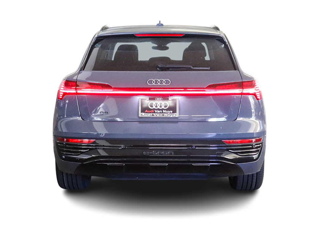 Thumbnail: 2024 Audi Q8 e-tron - 3