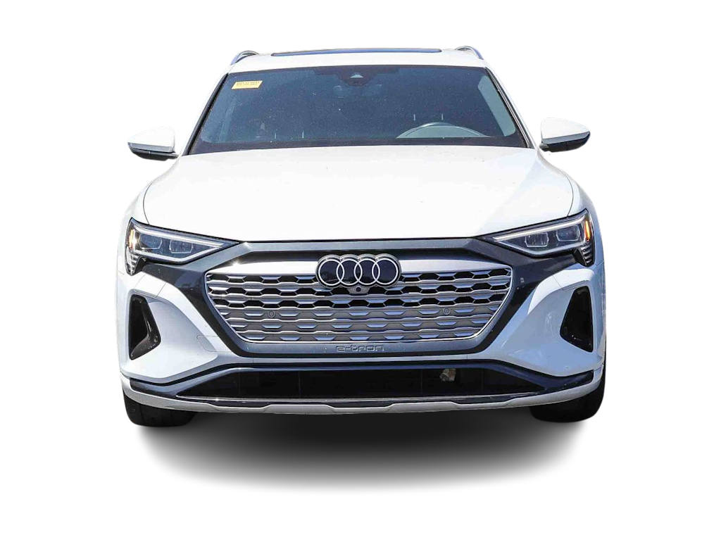 Thumbnail: 2024 Audi Q8 e-tron - 4