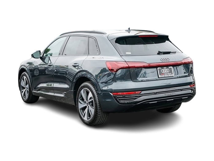 Thumbnail: 2024 Audi Q8 e-tron - 3