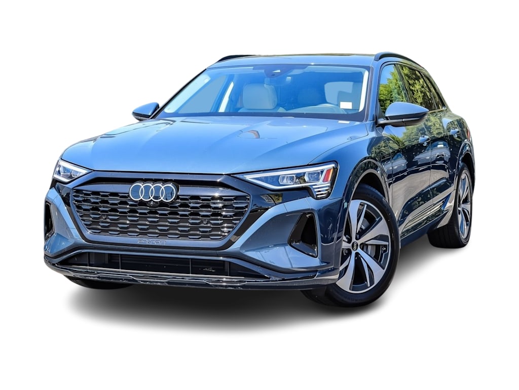 Thumbnail: 2024 Audi Q8 e-tron - 5