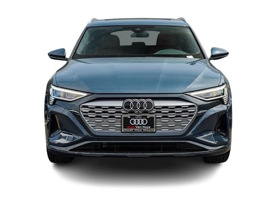 Thumbnail: 2024 Audi Q8 e-tron - 5