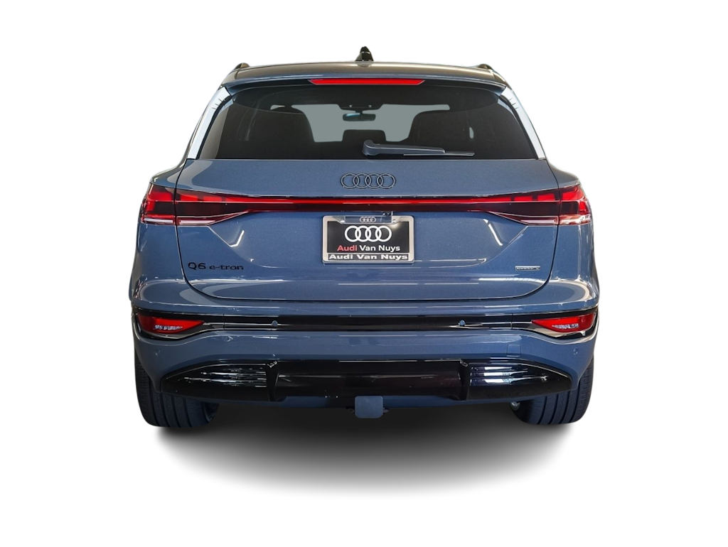 Thumbnail: 2027 Audi Q6 e-tron - 4