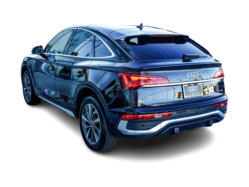 Thumbnail: 2023 Audi Q5 - 3