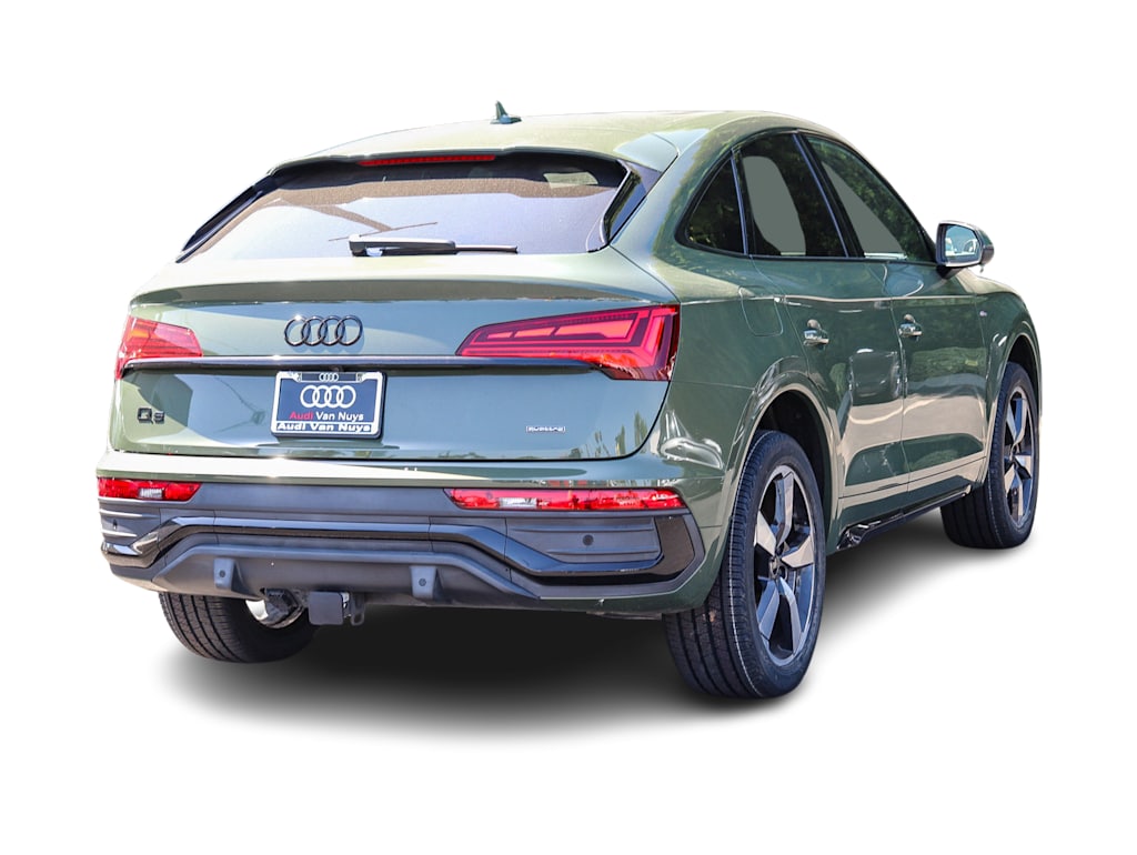 Thumbnail: 2023 Audi Q5 - 7