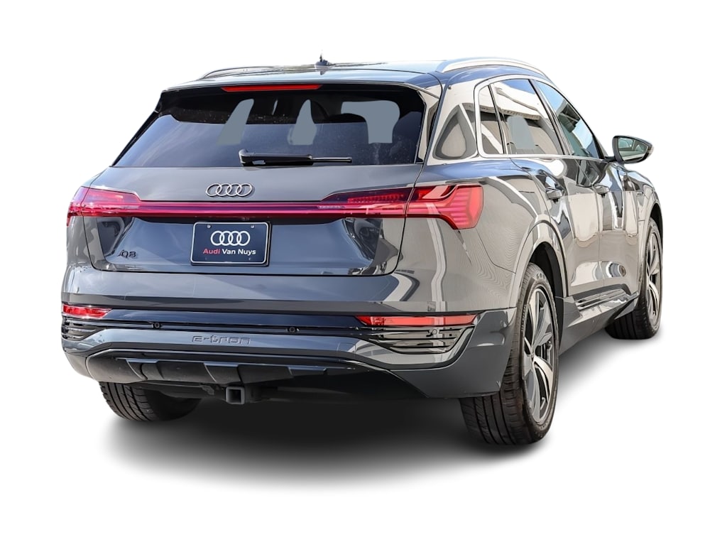 Thumbnail: 2024 Audi Q8 e-tron - 18