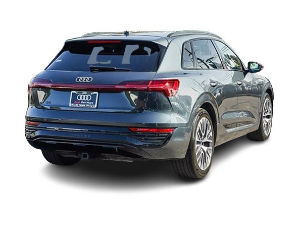 Thumbnail: 2024 Audi Q8 e-tron - 20