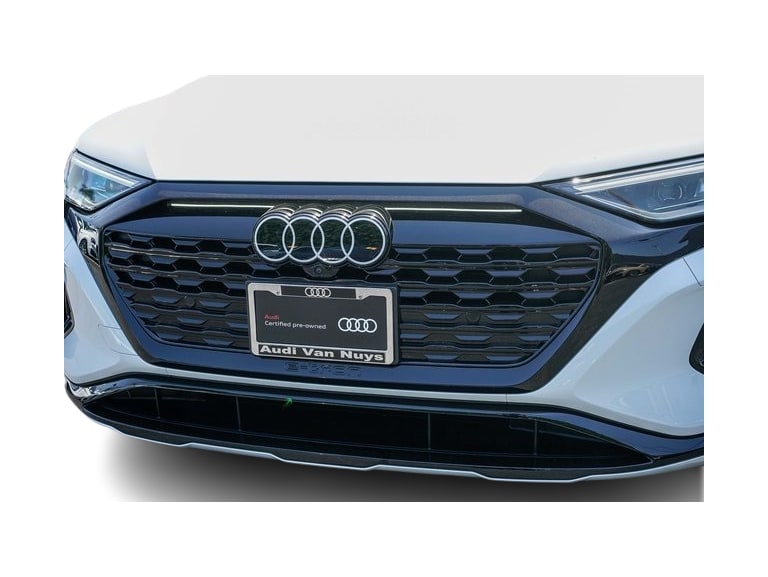 Thumbnail: 2024 Audi Q8 e-tron - 21