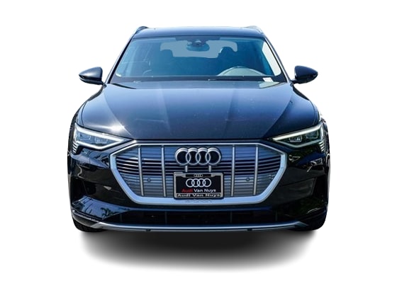 Thumbnail: 2022 Audi e-tron - 5