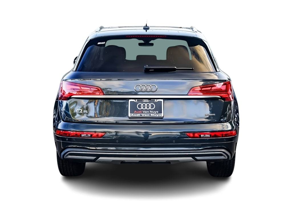 Thumbnail: 2023 Audi Q5 - 4