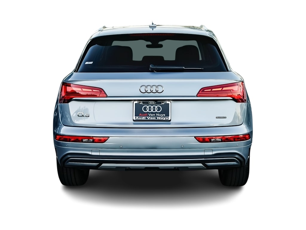 Thumbnail: 2023 Audi Q5 - 4