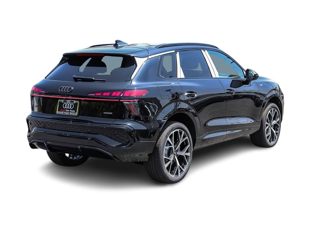 Thumbnail: 2026 Audi Q3 - 15