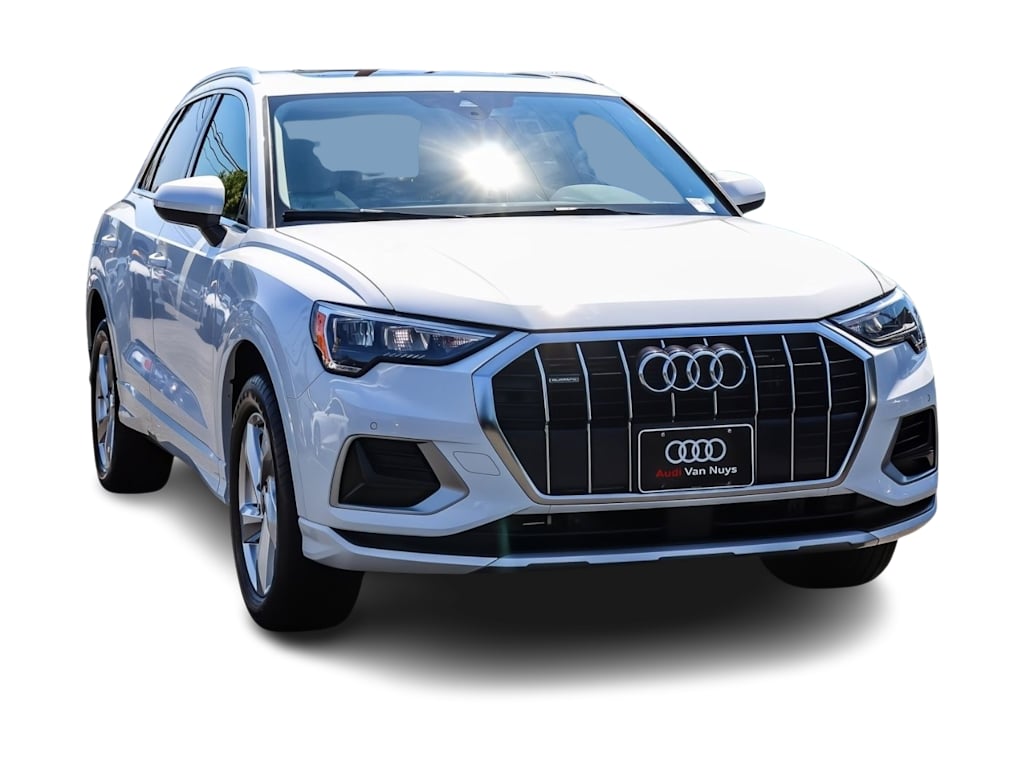 Thumbnail: 2022 Audi Q3 - 5