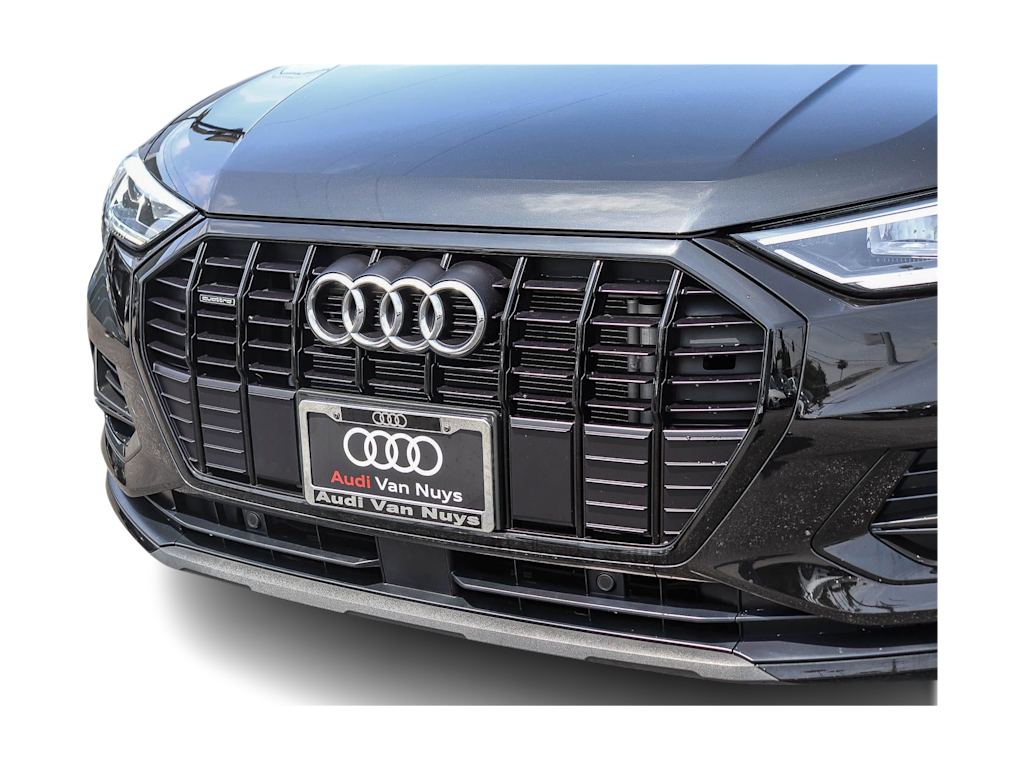 Thumbnail: 2023 Audi Q3 - 20