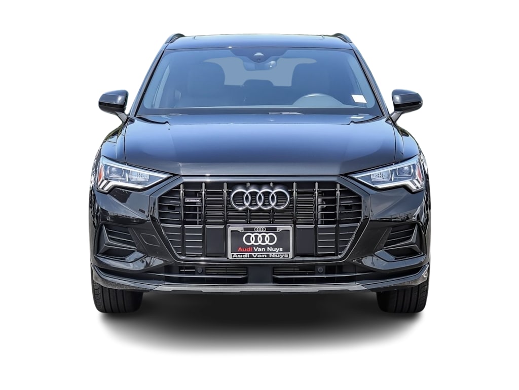 Thumbnail: 2023 Audi Q3 - 5