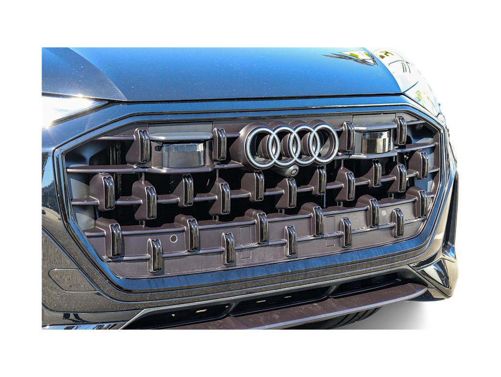 Thumbnail: 2026 Audi Q8 - 20
