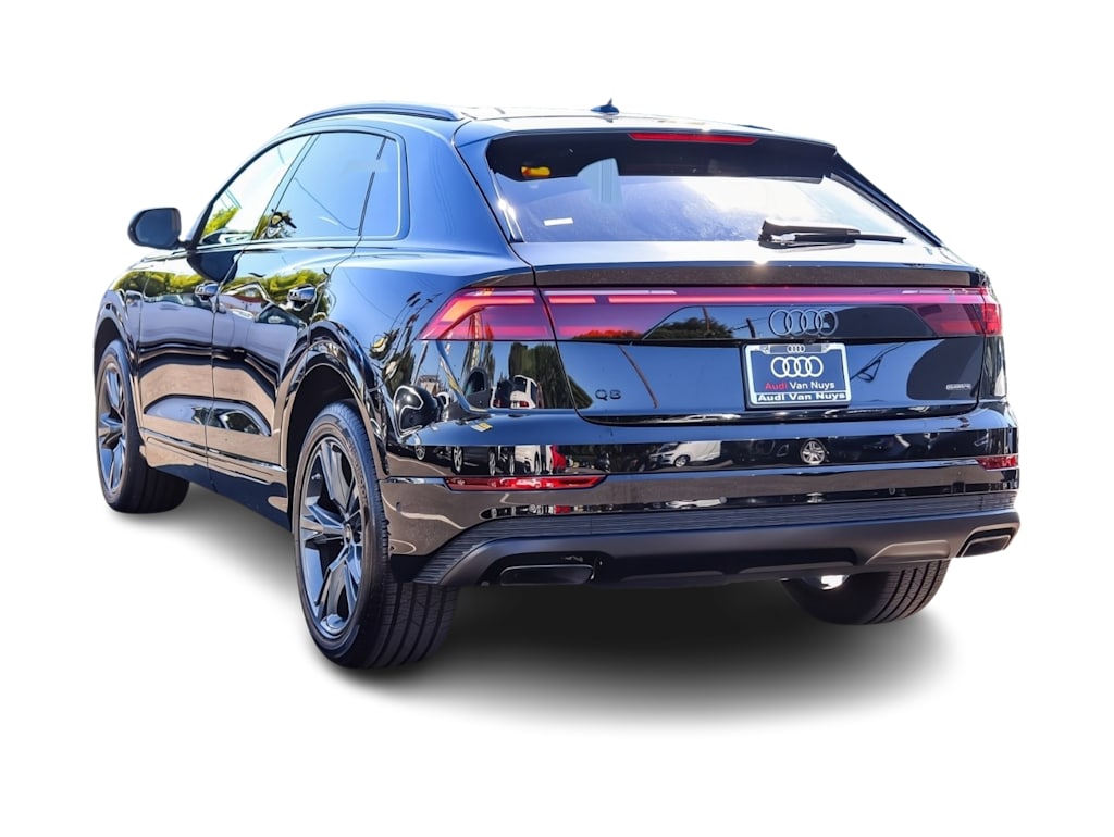 Thumbnail: 2026 Audi Q8 - 17