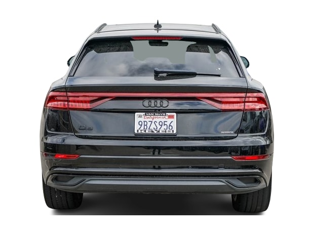 Thumbnail: 2022 Audi Q8 - 3