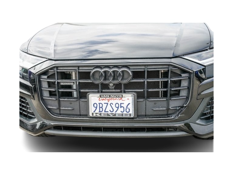 Thumbnail: 2022 Audi Q8 - 10