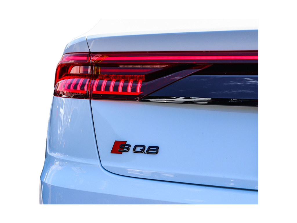 Thumbnail: 2023 Audi SQ8 - 19