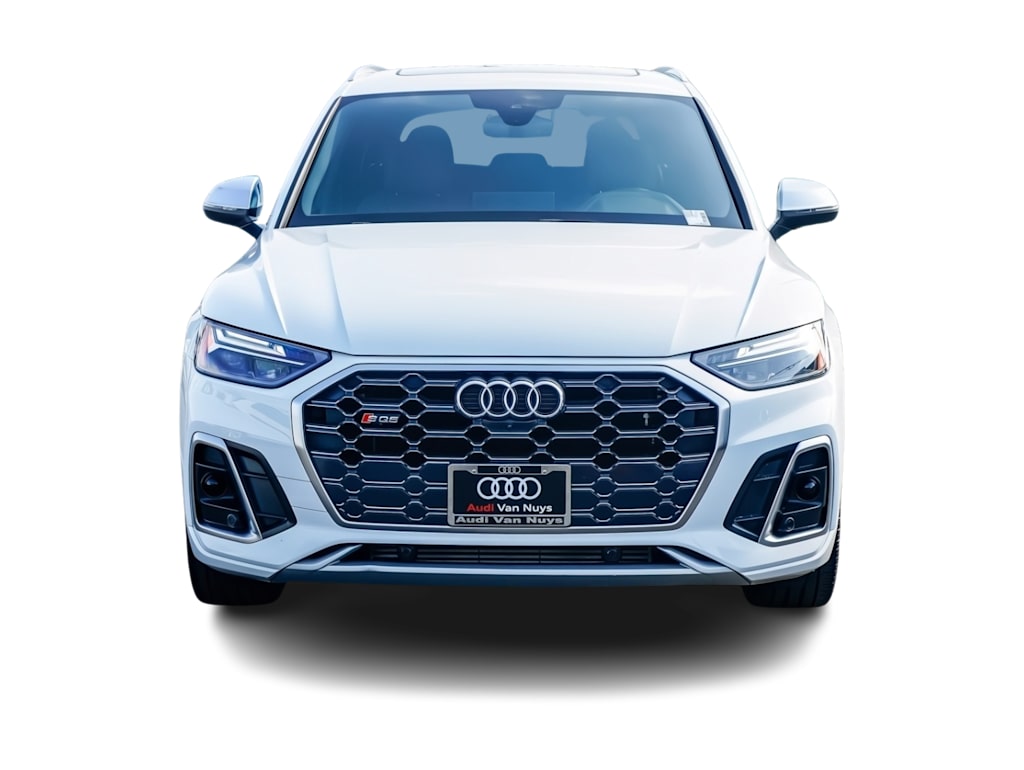 Thumbnail: 2023 Audi SQ5 - 5