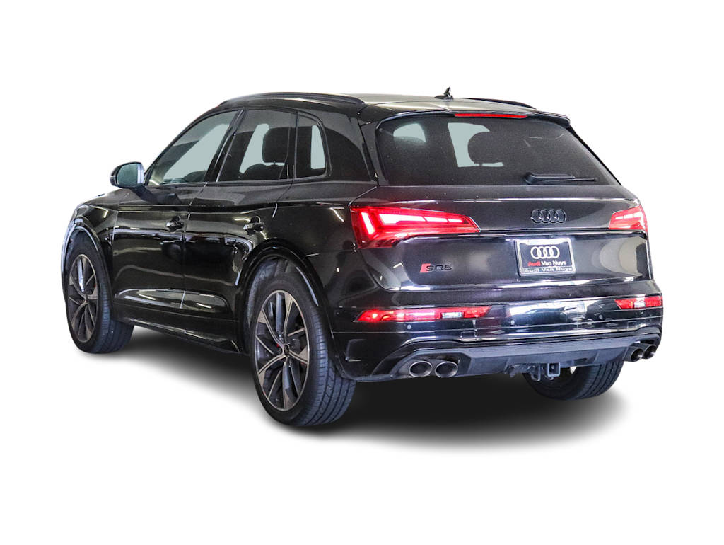 Thumbnail: 2023 Audi SQ5 - 2