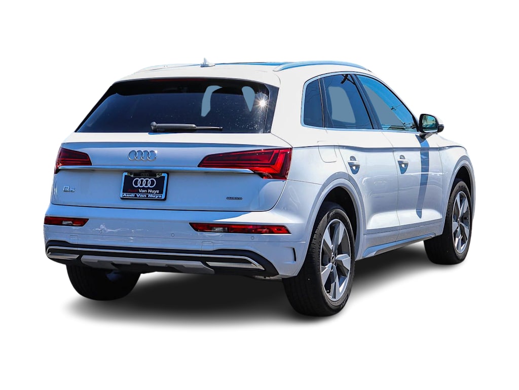 Thumbnail: 2024 Audi Q5 - 7